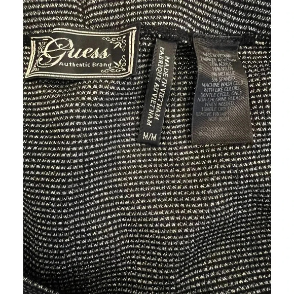 Guess gray shimmery leggings size M. - Picture 4 of 6